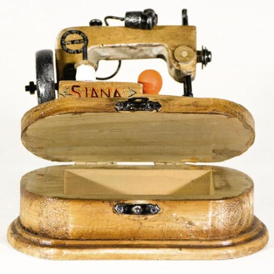 Vintage Διακοσμητικό μεταλλική μινιατούρα - Ραπτομηχανή Siana 14 cm