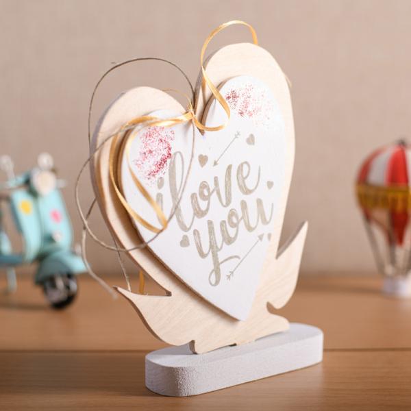 Χειροποίητο ξύλινο διακοσμητικό διπλή Καρδιά με βάση "Μήνυμα : Happy Wedding Heart" 16cm + κουτί δώρου με κορδέλα